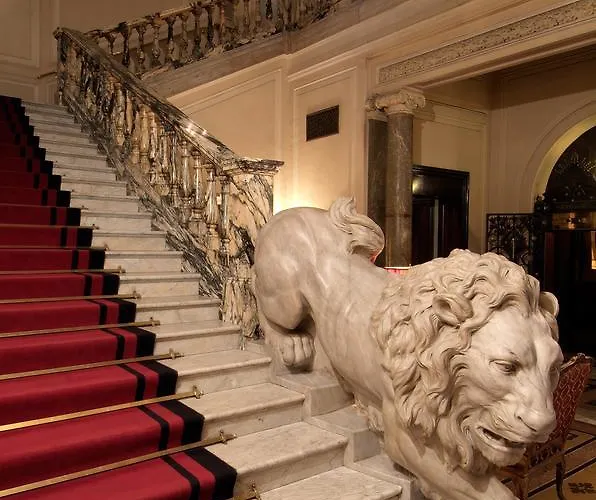 Grand Hotel Plaza Roma